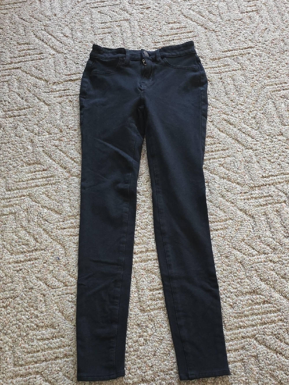 American Eagle Black High Rise Jegging Size 4 XLong